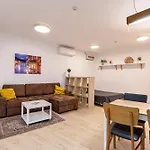 Apartman Cosy In Old Town By Urban Rent Vilnius