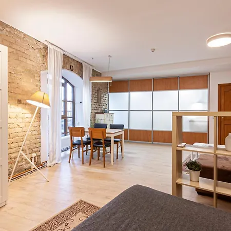 Cosy In Old Town By Urban Rent Vilnius