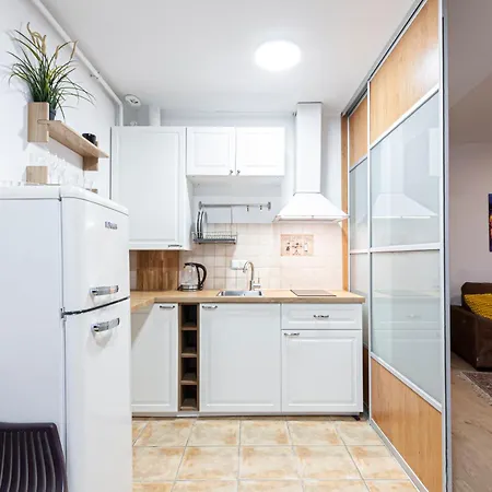 Cosy In Old Town By Urban Rent